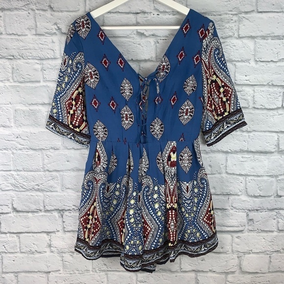 NEW Zola Tribal Print Open Back Romper - Picture 5 of 8